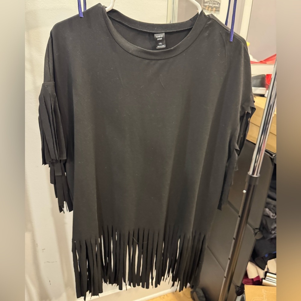 SHEIN CURVE • fringed oversized tee